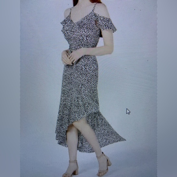 Worn Once!Beautiful BCX ColdShoulder Adjustable Strap Asymmetrical Hemline Dress - Picture 4 of 11